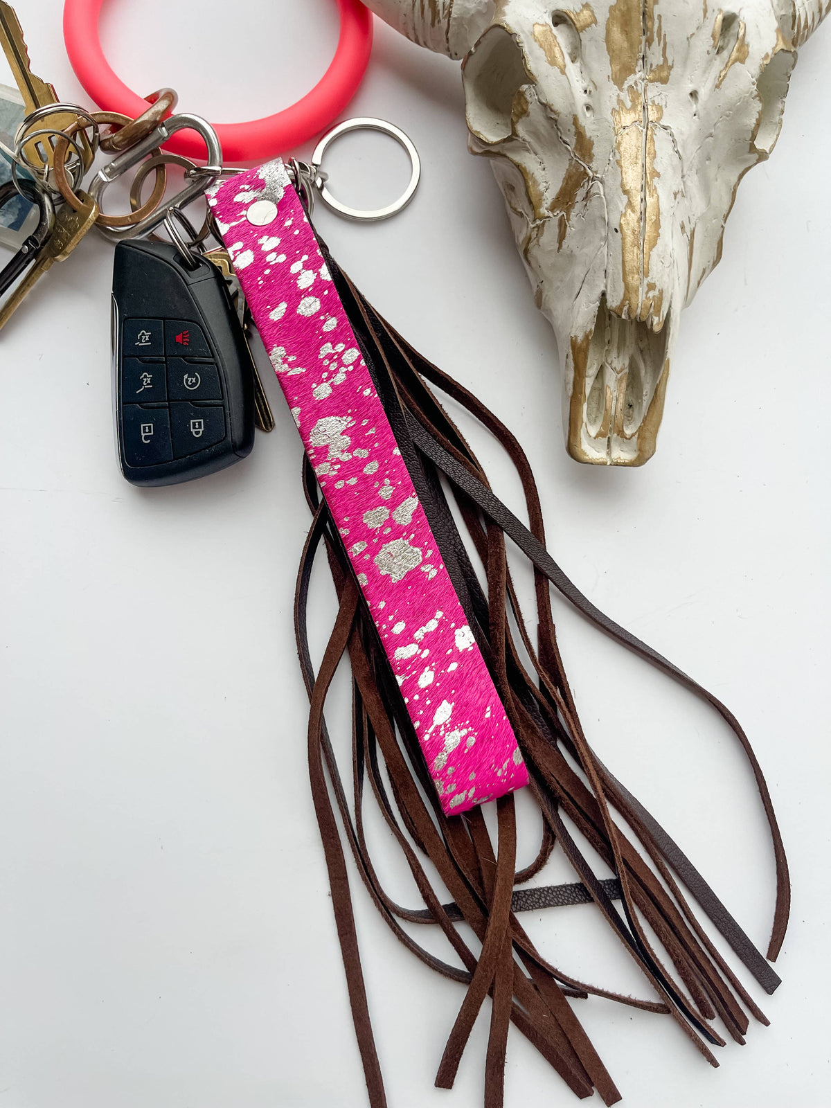 Cowhide Leather Fringe Tassel Keychain: BLACK + WHITE