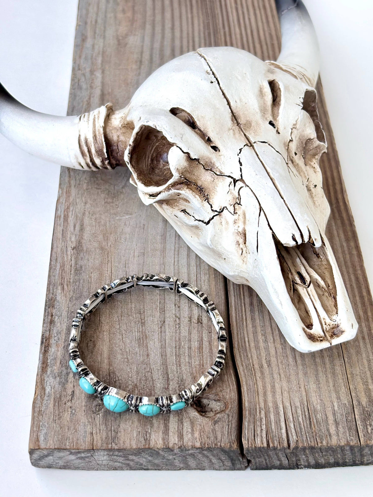 Western Style Turquoise Stone Stretch Bangle Bracelet