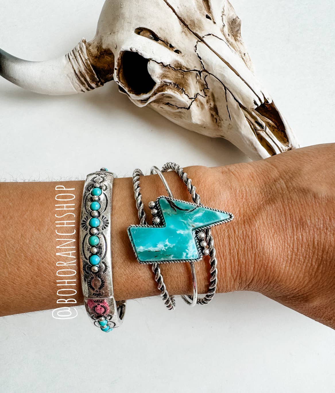 Western Metal Stretch Bangle Bracelet: 6 - CIRCLE - ROPE