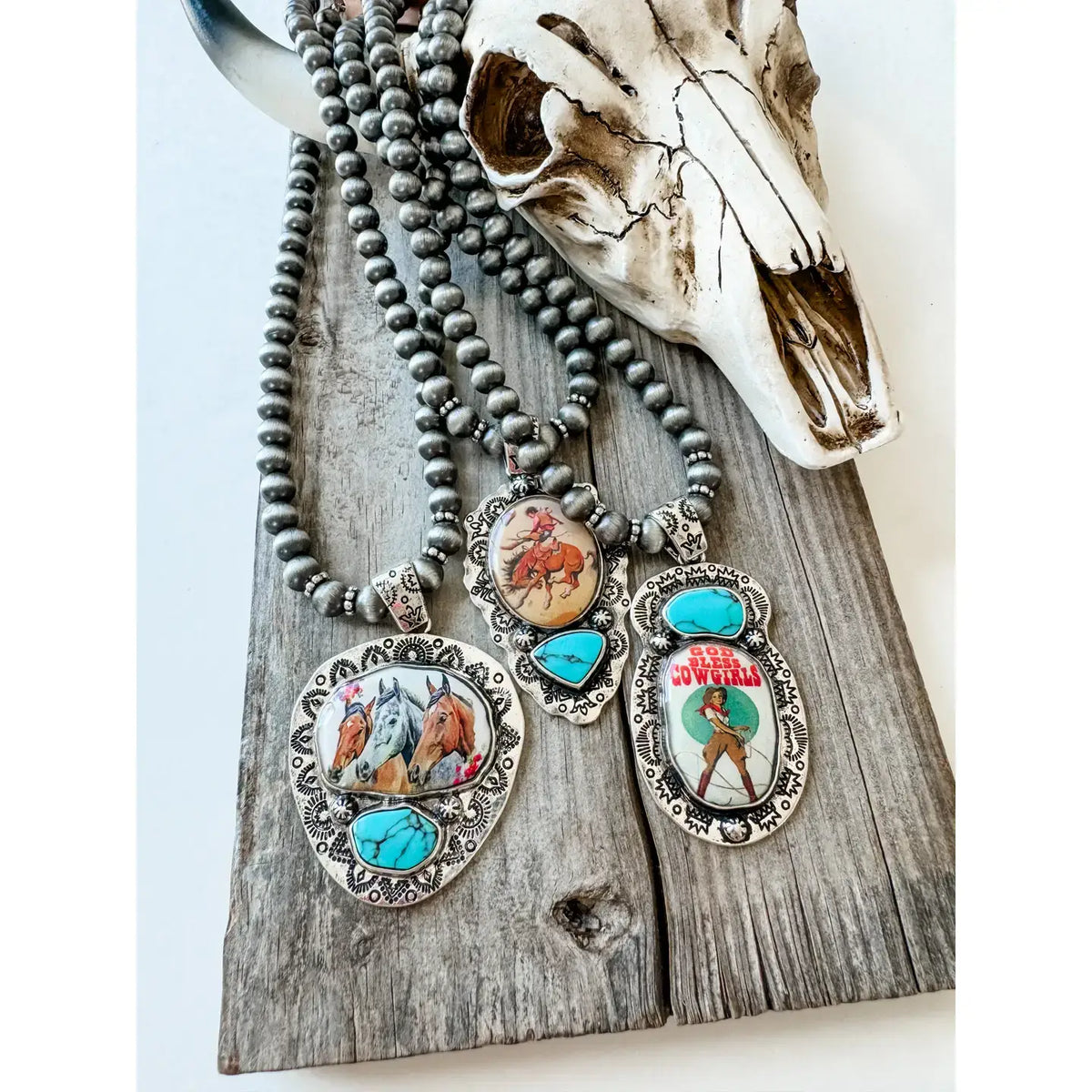 Western Print Pendant Necklace - Navajo Style Pearl: GOD BLESS COWGIRLS