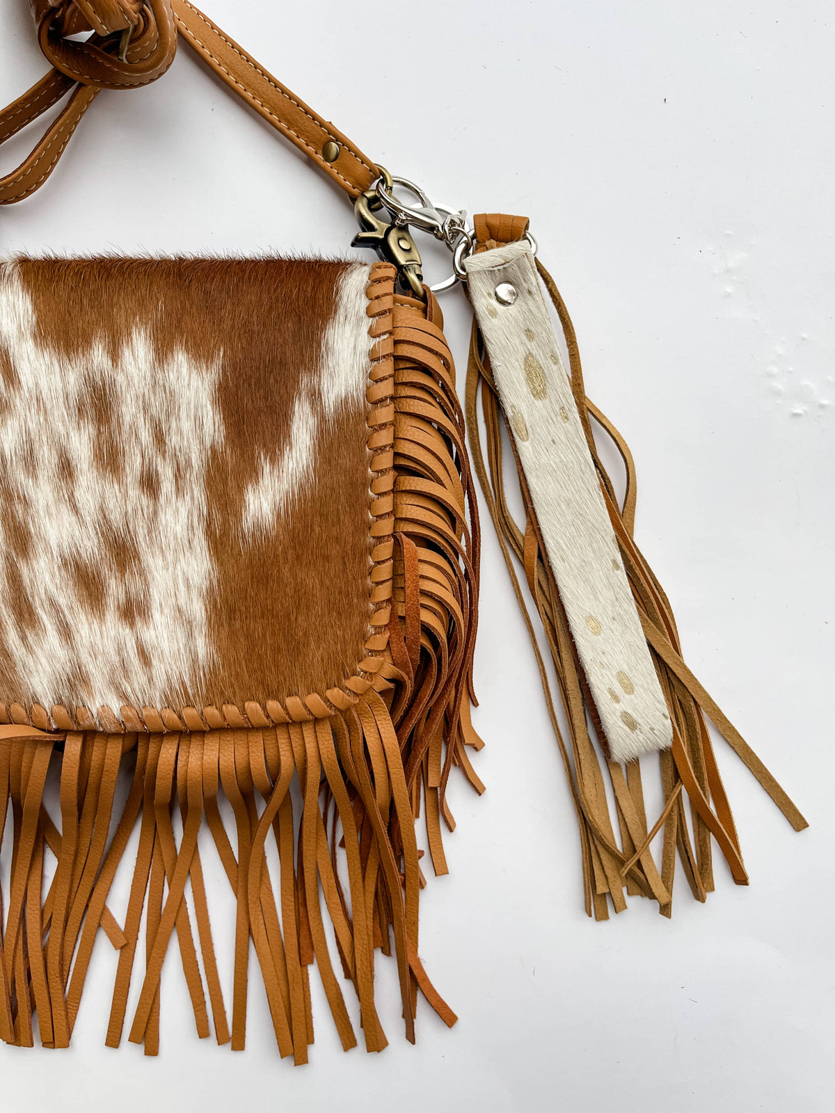 Cowhide Leather Fringe Tassel Keychain: BLACK + WHITE
