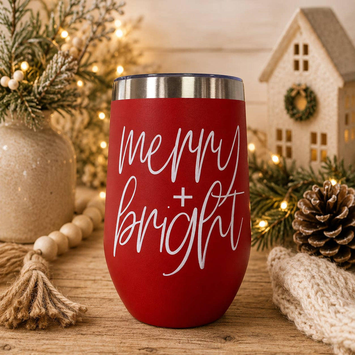 Christmas 2026 Party Drinkware, Red Holiday Tumblers w Lid: Mama Juice 12oz