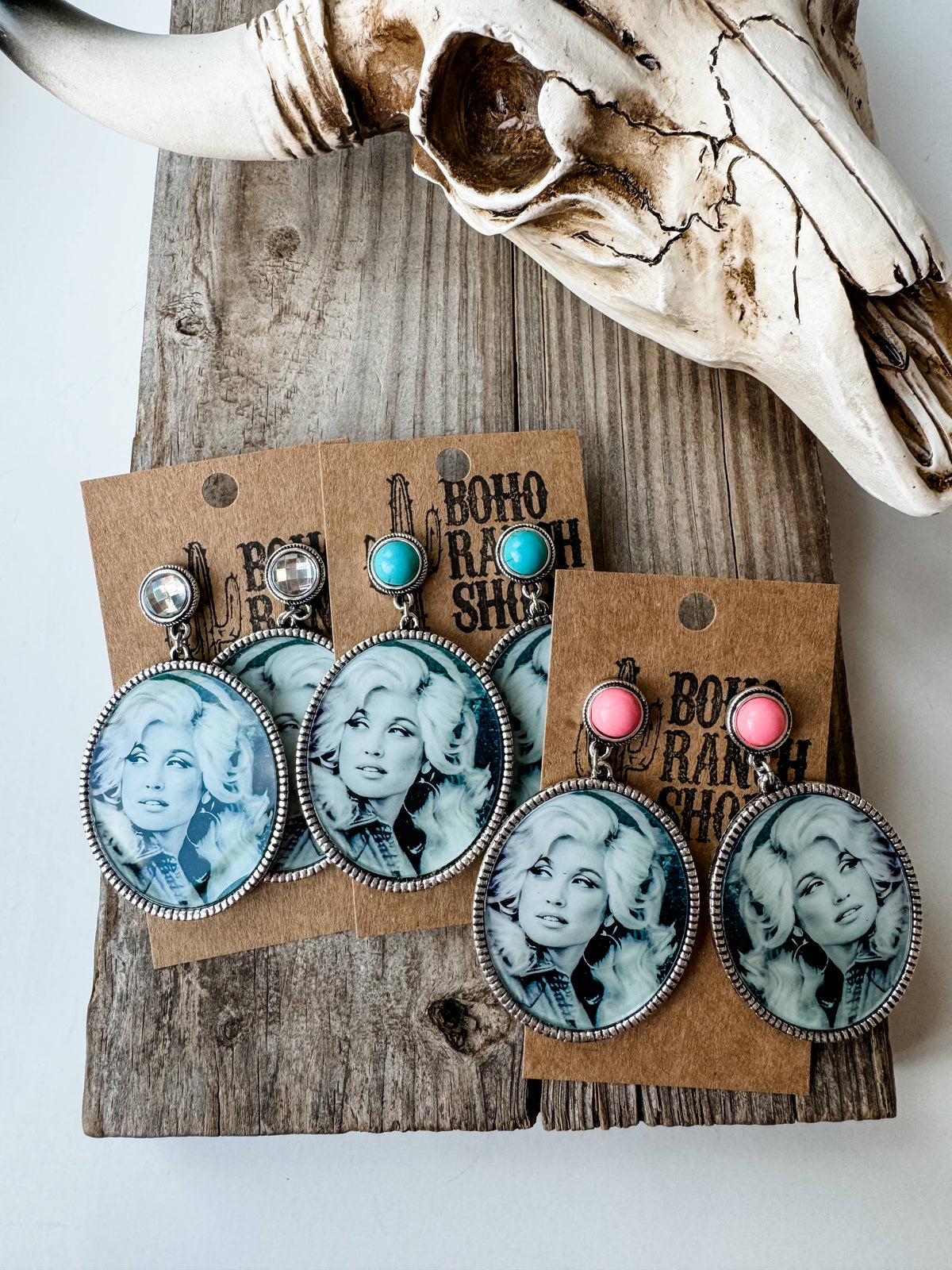 Western Queen Dolly Printed Dangle Earrings: PINK