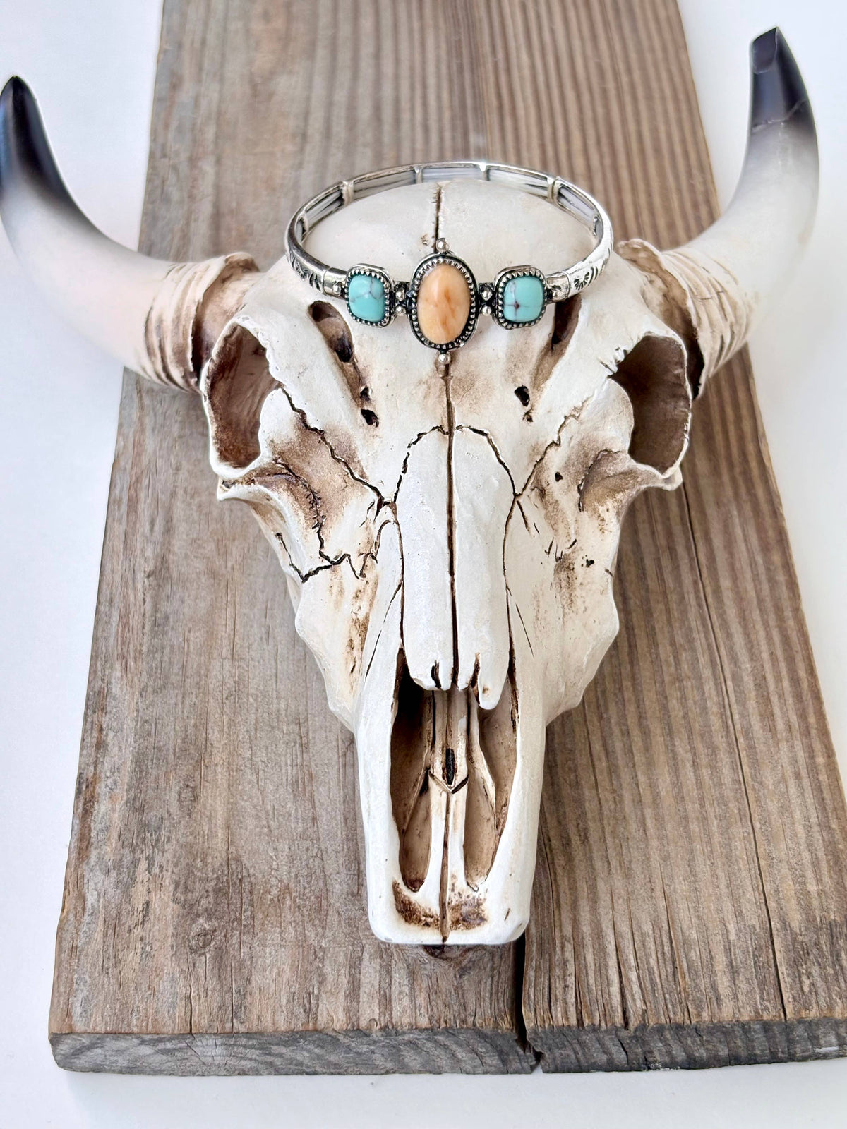 Western Style Heart Turquoise Stone Stretch Bangle Bracelet: Heart Black